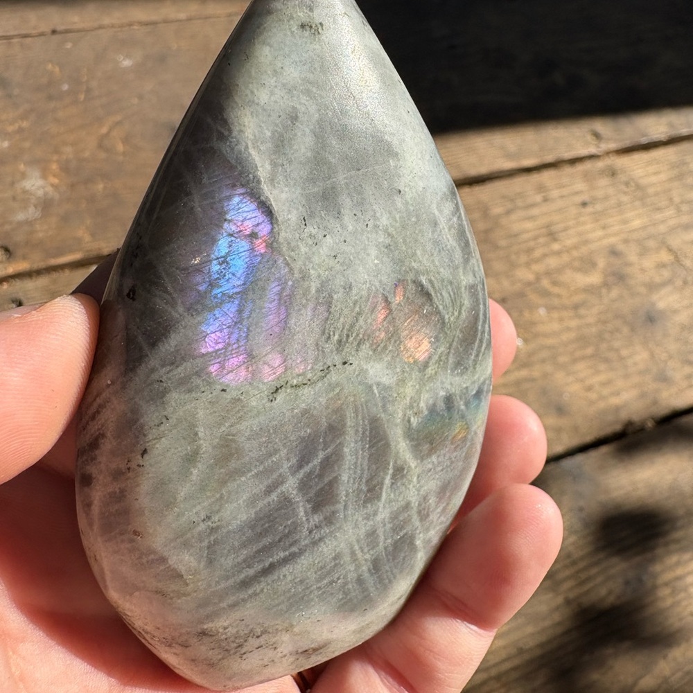 Iridescent Labradorite Flame